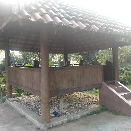 בוגור Villa Batu Tua Puncak Mitra Reddoorz מראה חיצוני תמונה