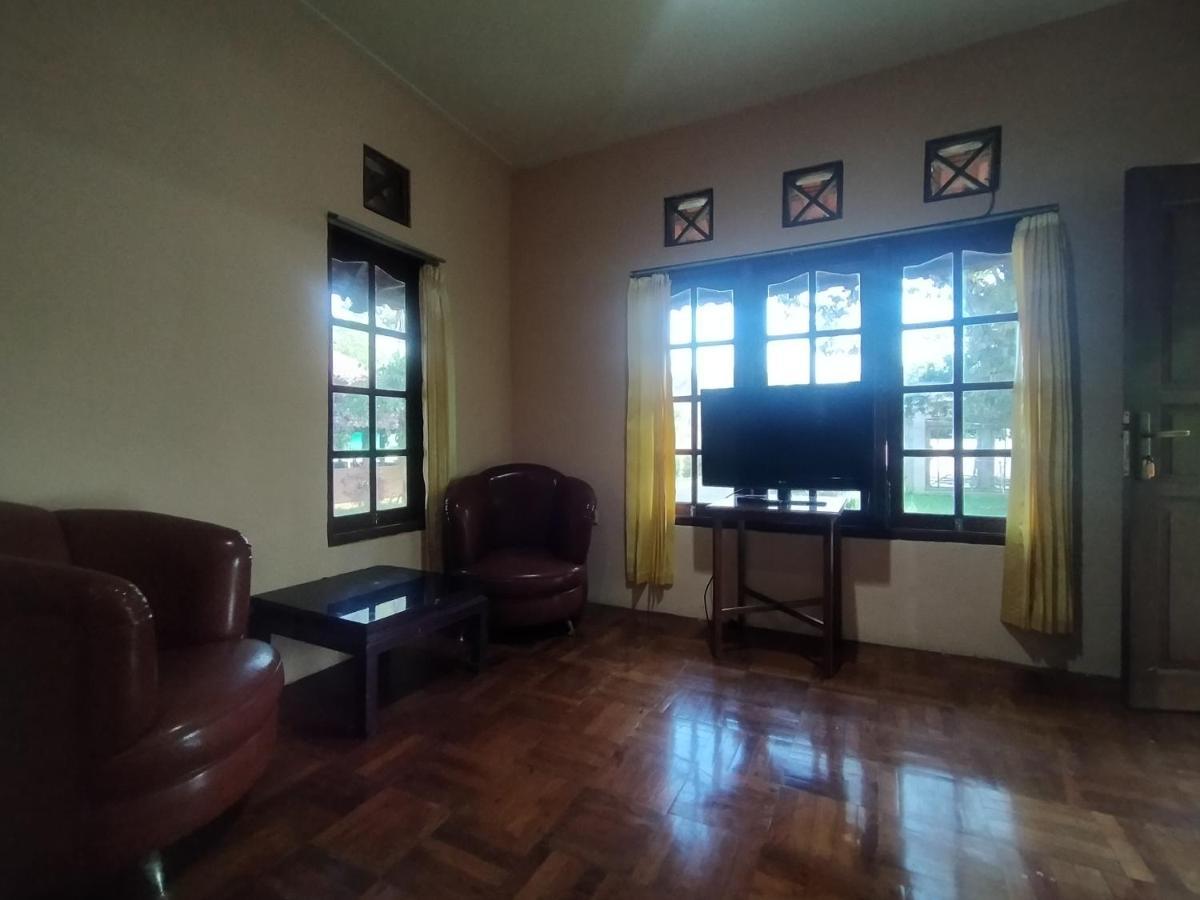 בוגור Villa Batu Tua Puncak Mitra Reddoorz מראה חיצוני תמונה