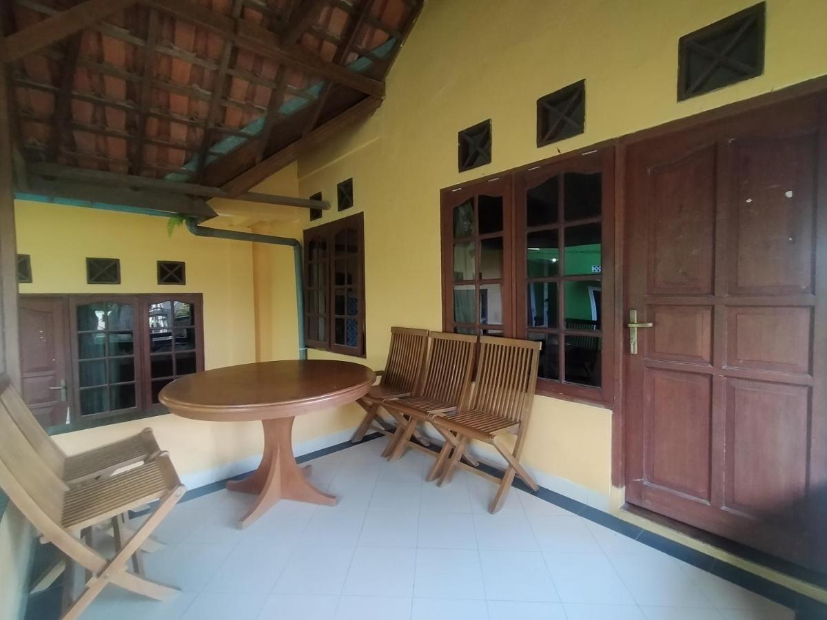 בוגור Villa Batu Tua Puncak Mitra Reddoorz מראה חיצוני תמונה